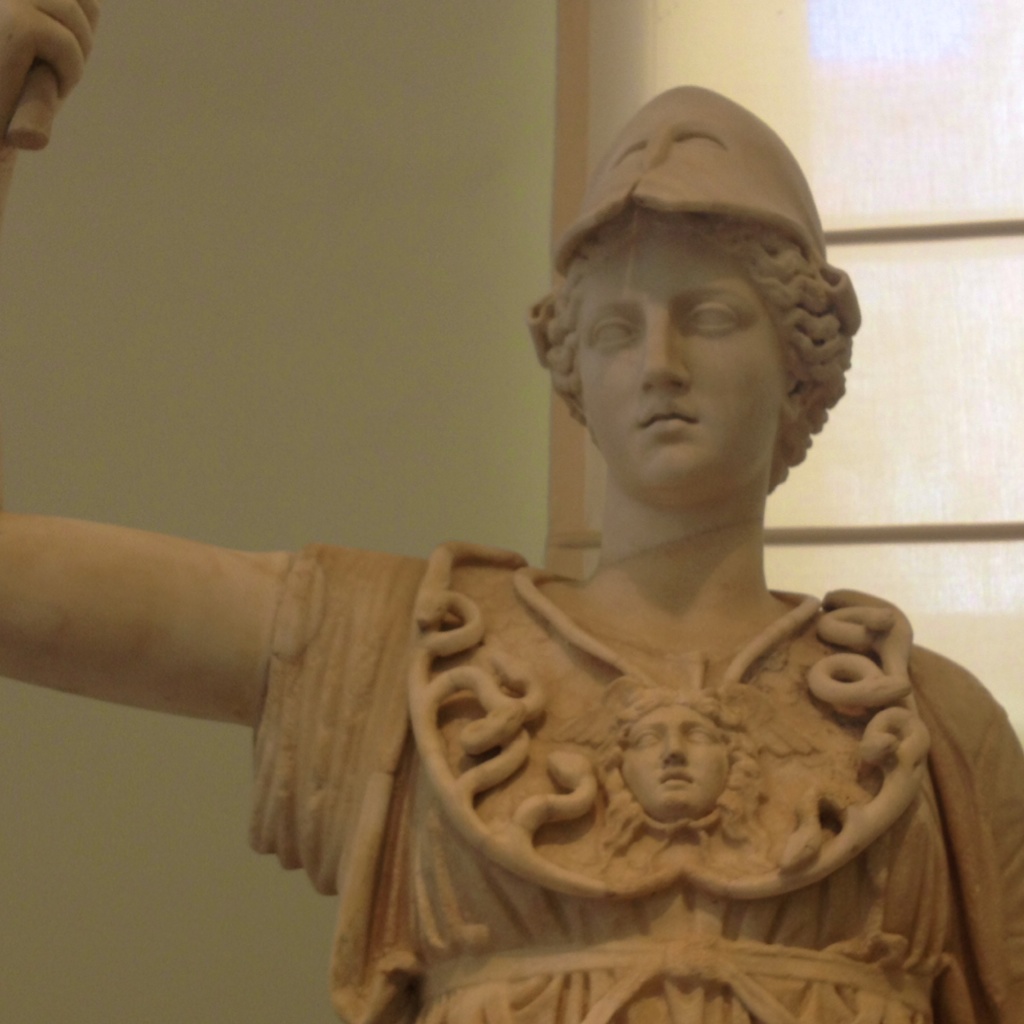 La Chèvre Amalthée   Statue-athena-marbre-detail-94977032